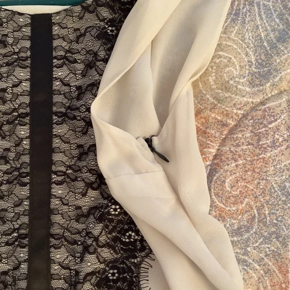 Dress - Picture 5 of 5